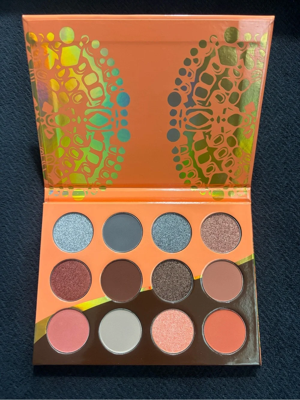 Juvia's Place Nubian 3 Coral Eyeshadow Palette - Coral 0.63 OZ.